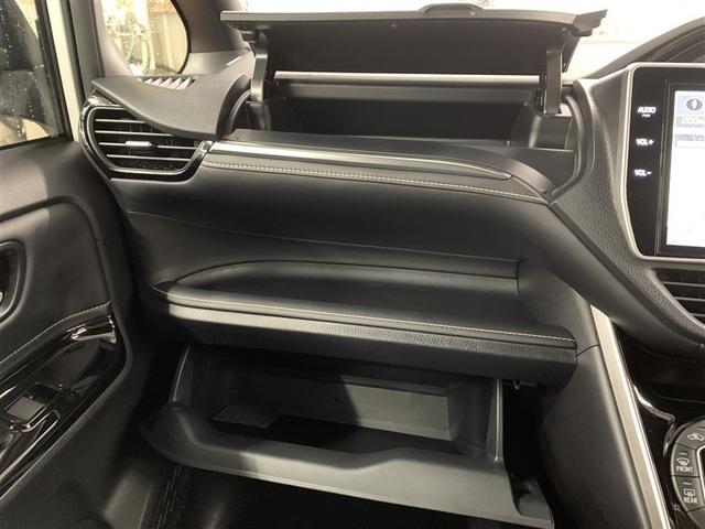 エスクァイア Gi 4WD フルセグ メモリーナビ DVD再生 バックカメラ 衝突被害軽減システム ETC 両側電動スライド LEDヘッドランプ 乗車定員7人 3列シート ワンオーナー アイドリングストップ(34枚目)