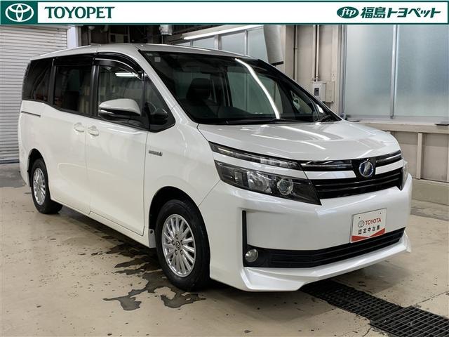 ヴォクシー ハイブリッドＶ　ＥＴＣ　電動スライドドア　ＬＥＤヘッドランプ　乗車定員７人　３列シート（3枚目）