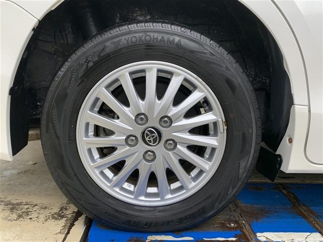 ヴォクシー ハイブリッドＶ　ＥＴＣ　電動スライドドア　ＬＥＤヘッドランプ　乗車定員７人　３列シート（12枚目）