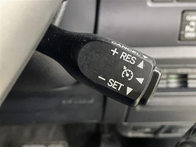 ヴォクシー ハイブリッドＶ　ＥＴＣ　電動スライドドア　ＬＥＤヘッドランプ　乗車定員７人　３列シート（23枚目）