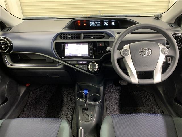 アクア Ｓ　フルセグ　メモリーナビ　ＤＶＤ再生　バックカメラ　衝突被害軽減システム　ＥＴＣ　ワンオーナー（7枚目）