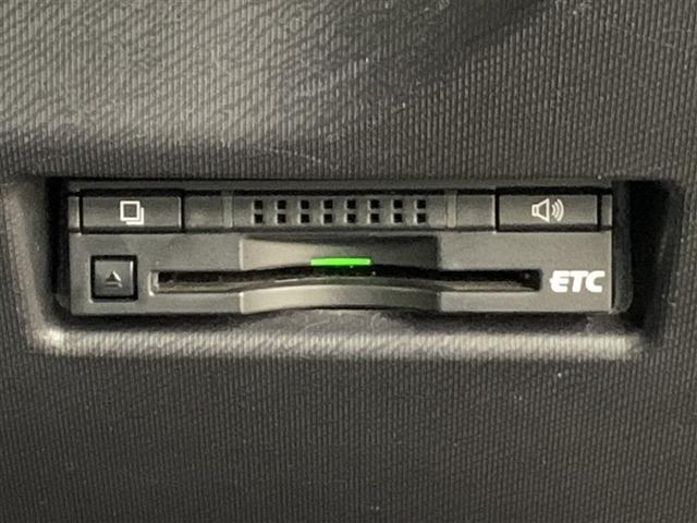 アクア Ｓ　フルセグ　メモリーナビ　ＤＶＤ再生　バックカメラ　衝突被害軽減システム　ＥＴＣ　ワンオーナー（18枚目）