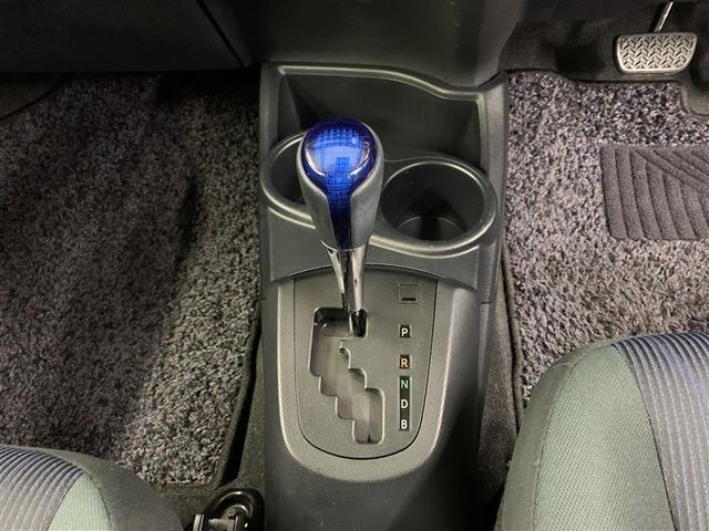 アクア Ｓ　フルセグ　メモリーナビ　ＤＶＤ再生　バックカメラ　衝突被害軽減システム　ＥＴＣ　ワンオーナー（30枚目）