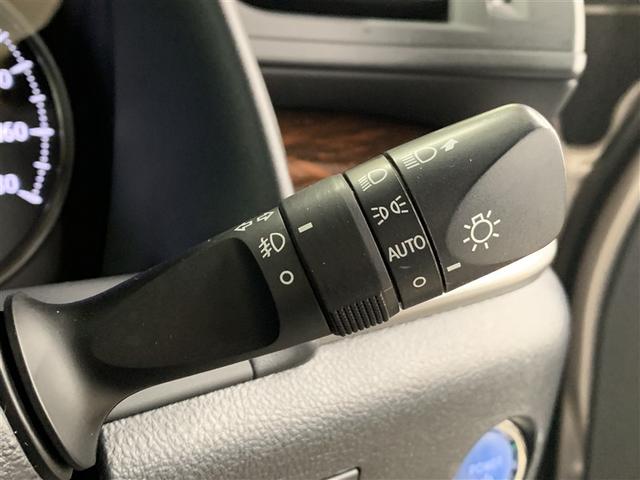 アルファードハイブリッド X 4WD フルセグ メモリーナビ DVD再生 バックカメラ 衝突被害軽減システム ETC ドラレコ 両側電動スライド LEDヘッドランプ 乗車定員7人 3列シート ワンオーナー(30枚目)