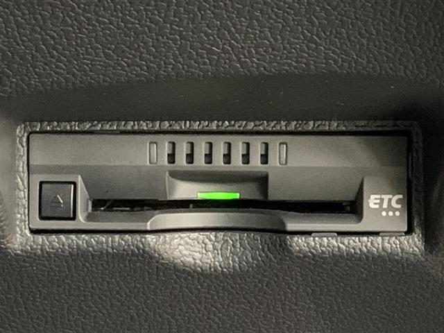 プリウス Ｓ　メモリーナビ　ミュージックプレイヤー接続可　バックカメラ　衝突被害軽減システム　ＥＴＣ　ＬＥＤヘッドランプ（19枚目）