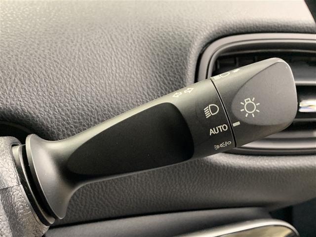 プリウス Ｓ　メモリーナビ　ミュージックプレイヤー接続可　バックカメラ　衝突被害軽減システム　ＥＴＣ　ＬＥＤヘッドランプ（26枚目）