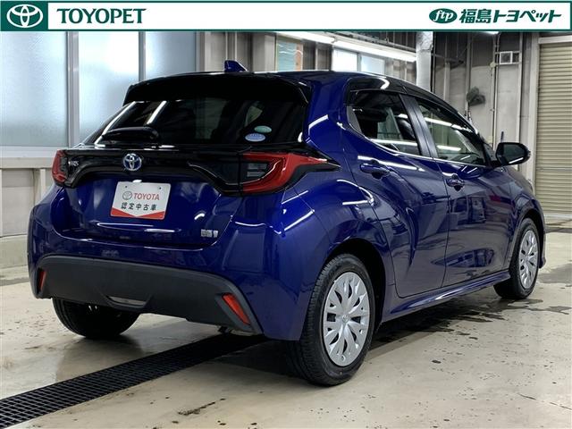 ヤリス ハイブリッドＺ　メモリーナビ　ミュージックプレイヤー接続可　バックカメラ　衝突被害軽減システム　ＥＴＣ　ドラレコ　ＬＥＤヘッドランプ（5枚目）