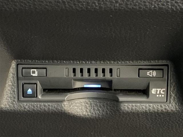 ヤリス ハイブリッドＺ　メモリーナビ　ミュージックプレイヤー接続可　バックカメラ　衝突被害軽減システム　ＥＴＣ　ドラレコ　ＬＥＤヘッドランプ（19枚目）