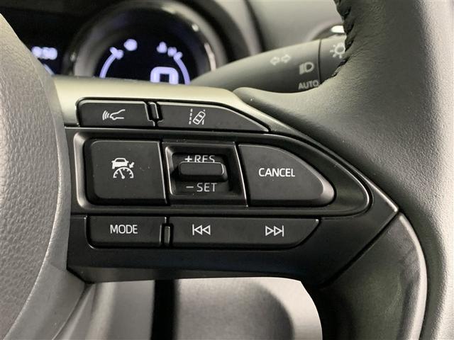 ヤリス ハイブリッドＺ　メモリーナビ　ミュージックプレイヤー接続可　バックカメラ　衝突被害軽減システム　ＥＴＣ　ドラレコ　ＬＥＤヘッドランプ（25枚目）