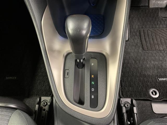 ヤリス ハイブリッドＺ　メモリーナビ　ミュージックプレイヤー接続可　バックカメラ　衝突被害軽減システム　ＥＴＣ　ドラレコ　ＬＥＤヘッドランプ（30枚目）