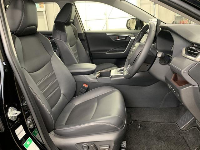 ＲＡＶ４ Ｇ　Ｚパッケージ　４ＷＤ　フルセグ　メモリーナビ　ミュージックプレイヤー接続可　バックカメラ　衝突被害軽減システム　ＥＴＣ　ドラレコ　ＬＥＤヘッドランプ　ワンオーナー　フルエアロ（9枚目）