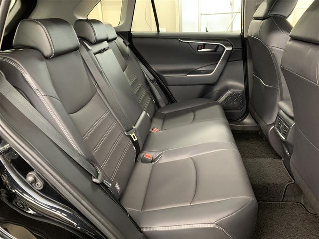 ＲＡＶ４ Ｇ　Ｚパッケージ　４ＷＤ　フルセグ　メモリーナビ　ミュージックプレイヤー接続可　バックカメラ　衝突被害軽減システム　ＥＴＣ　ドラレコ　ＬＥＤヘッドランプ　ワンオーナー　フルエアロ（10枚目）