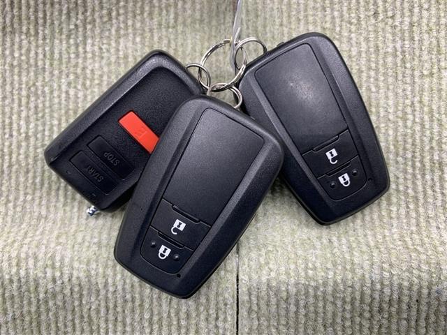 カローラスポーツ ハイブリッドＧ　Ｚ　フルセグ　メモリーナビ　ＤＶＤ再生　バックカメラ　衝突被害軽減システム　ＥＴＣ　ドラレコ　ＬＥＤヘッドランプ　ワンオーナー　フルエアロ（16枚目）