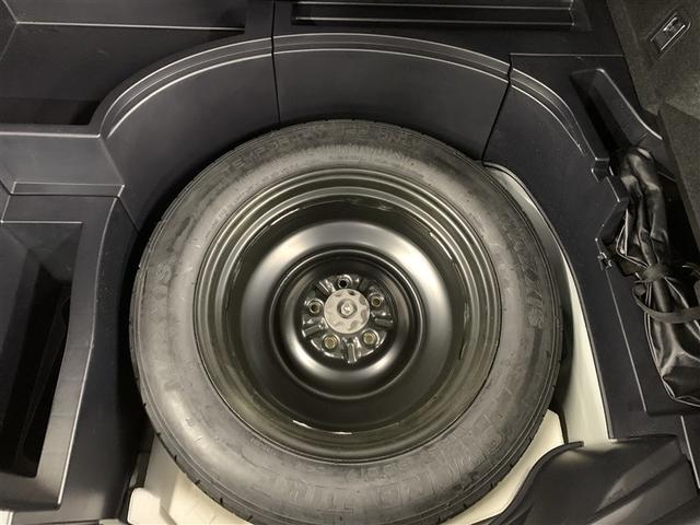 ハリアー プレミアム　アドバンスドパッケージ　フルセグ　メモリーナビ　ＤＶＤ再生　ミュージックプレイヤー接続可　バックカメラ　衝突被害軽減システム　ＥＴＣ　ＬＥＤヘッドランプ　ワンオーナー（12枚目）