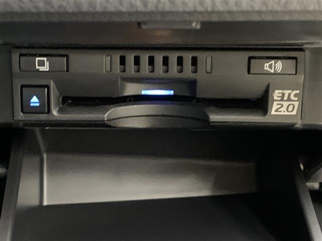 カムリ Ｇレザーパッケージ　革シート　フルセグ　メモリーナビ　ミュージックプレイヤー接続可　バックカメラ　衝突被害軽減システム　ＥＴＣ　ドラレコ　ＬＥＤヘッドランプ（19枚目）