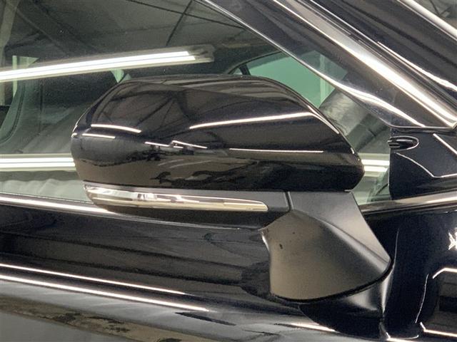 カムリ Ｇレザーパッケージ　革シート　フルセグ　メモリーナビ　ミュージックプレイヤー接続可　バックカメラ　衝突被害軽減システム　ＥＴＣ　ドラレコ　ＬＥＤヘッドランプ（34枚目）