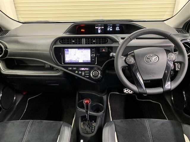 �V���v���ő��삵�₷���C���p�l����A�e����X�C�b�`�͎g���₷���ʒu�ɔz�u����Ă��܂��B