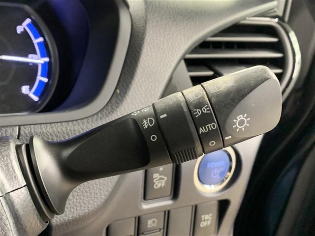 ヴォクシー ハイブリッドZS 煌II フルセグ メモリーナビ DVD再生 バックカメラ 衝突被害軽減システム ETC 両側電動スライド LEDヘッドランプ 乗車定員7人 3列シート ワンオーナー(28枚目)