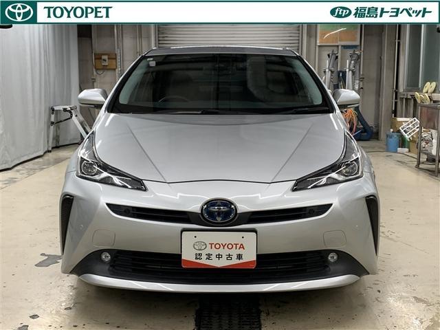 プリウス Ａ　フルセグ　メモリーナビ　ＤＶＤ再生　バックカメラ　衝突被害軽減システム　ＥＴＣ　ドラレコ　ＬＥＤヘッドランプ　ワンオーナー（2枚目）