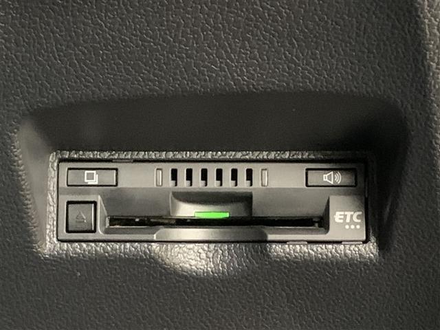 プリウス Ａ　フルセグ　メモリーナビ　ＤＶＤ再生　バックカメラ　衝突被害軽減システム　ＥＴＣ　ドラレコ　ＬＥＤヘッドランプ　ワンオーナー（19枚目）