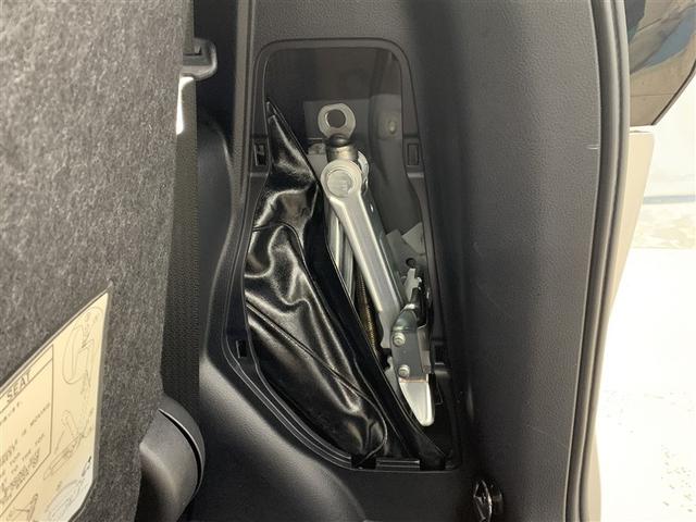 シエンタ Ｇ　フルセグ　メモリーナビ　ＤＶＤ再生　バックカメラ　衝突被害軽減システム　ＥＴＣ　ドラレコ　両側電動スライド　ＬＥＤヘッドランプ　ウオークスルー　乗車定員７人　３列シート　ワンオーナー（14枚目）