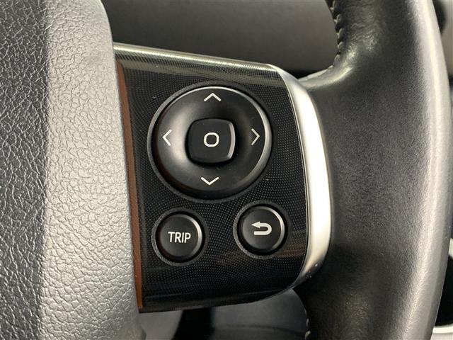 シエンタ Ｇ　フルセグ　メモリーナビ　ＤＶＤ再生　バックカメラ　衝突被害軽減システム　ＥＴＣ　ドラレコ　両側電動スライド　ＬＥＤヘッドランプ　ウオークスルー　乗車定員７人　３列シート　ワンオーナー（26枚目）