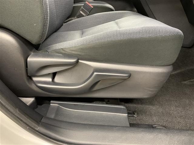 シエンタ Ｇ　フルセグ　メモリーナビ　ＤＶＤ再生　バックカメラ　衝突被害軽減システム　ＥＴＣ　ドラレコ　両側電動スライド　ＬＥＤヘッドランプ　ウオークスルー　乗車定員７人　３列シート　ワンオーナー（34枚目）