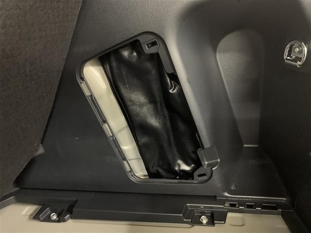 ヤリスクロス ハイブリッドＺ　フルセグ　メモリーナビ　ミュージックプレイヤー接続可　バックカメラ　衝突被害軽減システム　ＥＴＣ　ドラレコ　ＬＥＤヘッドランプ　ワンオーナー（13枚目）