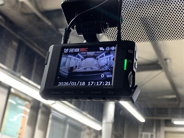 ヤリスクロス ハイブリッドＺ　フルセグ　メモリーナビ　ミュージックプレイヤー接続可　バックカメラ　衝突被害軽減システム　ＥＴＣ　ドラレコ　ＬＥＤヘッドランプ　ワンオーナー（21枚目）