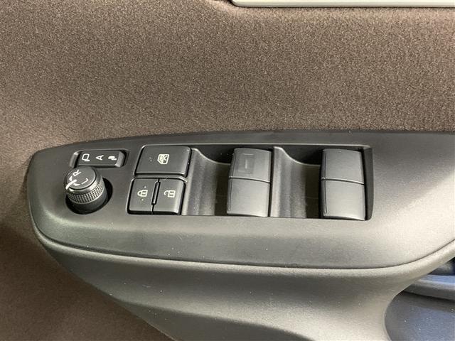 ヤリスクロス ハイブリッドＺ　フルセグ　メモリーナビ　ミュージックプレイヤー接続可　バックカメラ　衝突被害軽減システム　ＥＴＣ　ドラレコ　ＬＥＤヘッドランプ　ワンオーナー（33枚目）