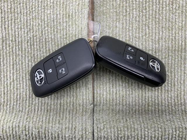 ルーミー カスタムＧ　フルセグ　メモリーナビ　ＤＶＤ再生　バックカメラ　衝突被害軽減システム　ＥＴＣ　両側電動スライド　ＬＥＤヘッドランプ　アイドリングストップ（16枚目）