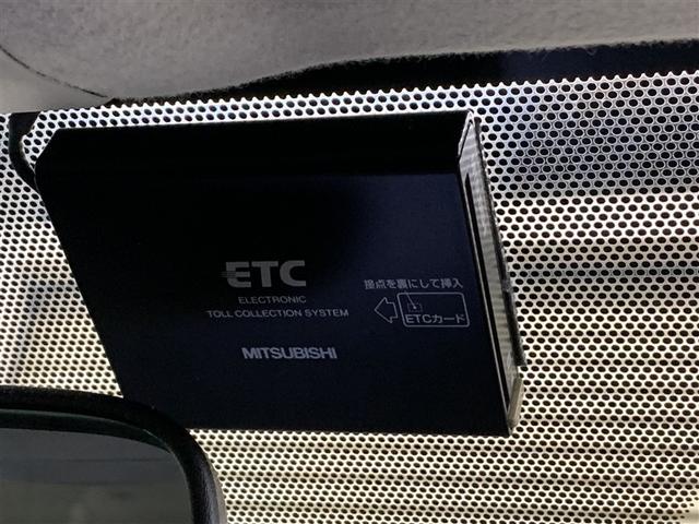 プリウス Ｓ　フルセグ　メモリーナビ　ＤＶＤ再生　ＥＴＣ　ＨＩＤヘッドライト　ワンオーナー（19枚目）