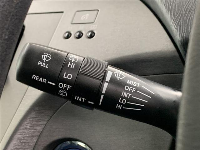 プリウス Ｓ　フルセグ　メモリーナビ　ＤＶＤ再生　ＥＴＣ　ＨＩＤヘッドライト　ワンオーナー（23枚目）