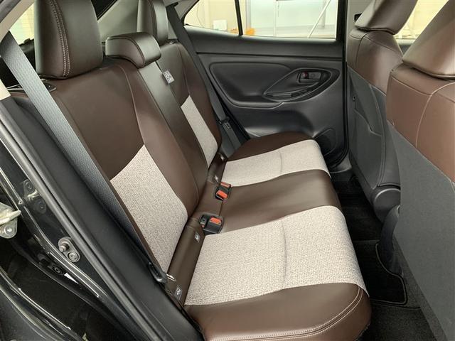 ヤリスクロス ハイブリッドＺ　４ＷＤ　メモリーナビ　ＤＶＤ再生　ミュージックプレイヤー接続可　バックカメラ　衝突被害軽減システム　ＥＴＣ　ドラレコ　ＬＥＤヘッドランプ　ワンオーナー（10枚目）