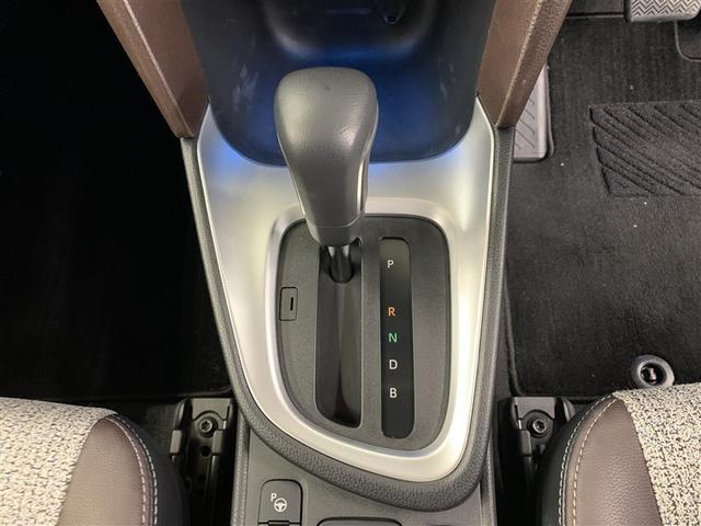 ヤリスクロス ハイブリッドＺ　４ＷＤ　メモリーナビ　ＤＶＤ再生　ミュージックプレイヤー接続可　バックカメラ　衝突被害軽減システム　ＥＴＣ　ドラレコ　ＬＥＤヘッドランプ　ワンオーナー（29枚目）