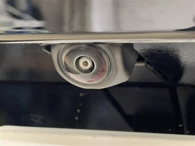 ノア ハイブリッドＳ－Ｚ　フルセグ　メモリーナビ　ＤＶＤ再生　ミュージックプレイヤー接続可　後席モニター　バックカメラ　衝突被害軽減システム　ＥＴＣ　両側電動スライド　ＬＥＤヘッドランプ　乗車定員７人　３列シート　ワンオーナー（27枚目）