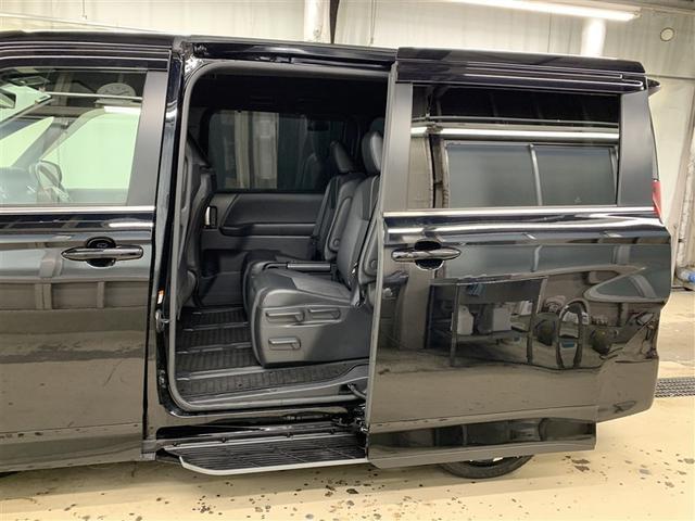 ノア ハイブリッドＳ－Ｚ　フルセグ　メモリーナビ　ＤＶＤ再生　ミュージックプレイヤー接続可　後席モニター　バックカメラ　衝突被害軽減システム　ＥＴＣ　両側電動スライド　ＬＥＤヘッドランプ　乗車定員７人　３列シート　ワンオーナー（37枚目）