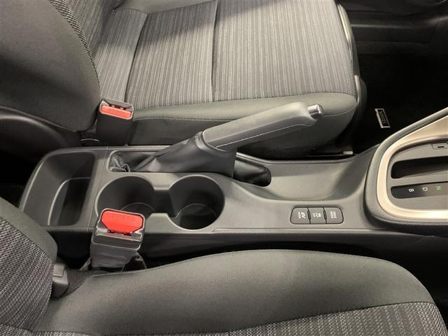 ヤリス ハイブリッドＺ　フルセグ　ミュージックプレイヤー接続可　バックカメラ　衝突被害軽減システム　ＥＴＣ　ドラレコ　ＬＥＤヘッドランプ（32枚目）