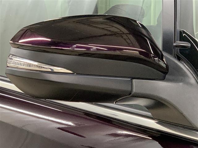 �X�^�C���b�V���ȃf�U�C���̃E�C���J�[�����h�A�~���[