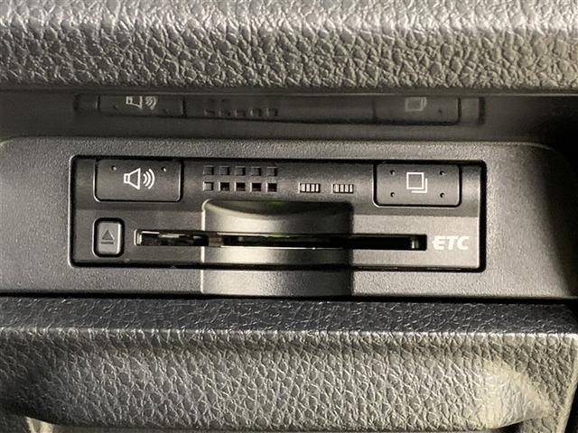ハイブリッドＸ　フルセグ　メモリーナビ　ＤＶＤ再生　バックカメラ　衝突被害軽減システム　ＥＴＣ　両側電動スライド　ＬＥＤヘッドランプ　乗車定員７人　３列シート　ワンオーナー（画像21）