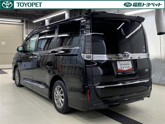 Toyota Voxy V