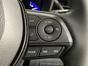 レーダークルーズコントロール(車速追従機能)付きです。車速に応じて追従支援してくれるので、ロングドライブも快適です。詳細は販売店スタッフまでおたずねください。