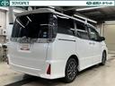ヴォクシー ＺＳ　煌ＩＩ　フルセグ　メモリーナビ　ＤＶＤ再生　後席モニター　バックカメラ　衝突被害軽減システム　ＥＴＣ　両側電動スライド　ＬＥＤヘッドランプ　ウオークスルー　乗車定員７人　３列シート　アイドリングストップ（5枚目）