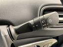 車外の明るさによって自動で点灯・消灯するオートライト