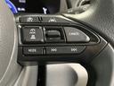 レーダークルーズコントロール(車速追従機能)付きです。車速に応じて追従支援してくれるので、ロングドライブも快適です。詳細は販売店スタッフまでおたずねください。