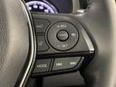 レーダークルーズコントロール(車速追従機能)付きです。車速に応じて追従支援してくれるので、ロングドライブも快適です。詳細は販売店スタッフまでおたずねください。