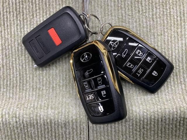 アルファード 2.5S タイプゴールド フルセグ メモリーナビ DVD再生 ミュージックプレイヤー接続可 後席モニター バックカメラ 衝突被害軽減システム ETC ドラレコ 両側電動スライド LEDヘッドランプ 乗車定員7人 3列シート(17枚目)