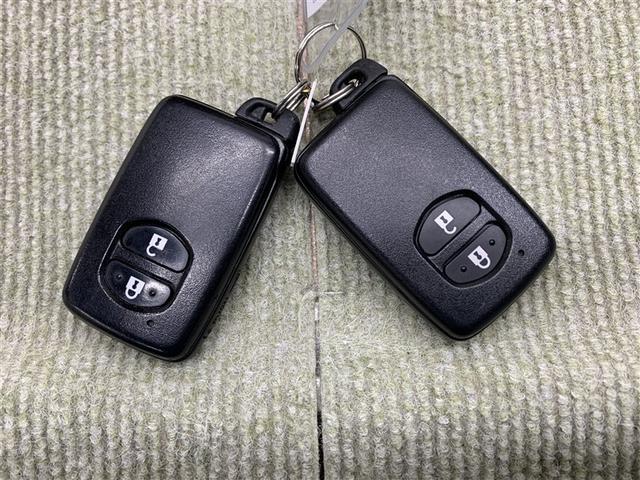 カローラフィールダー ハイブリッド EX フルセグ メモリーナビ DVD再生 バックカメラ 衝突被害軽減システム ETC ドラレコ LEDヘッドランプ(15枚目)