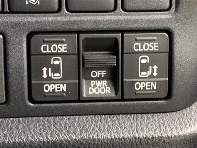 ヴォクシー ＺＳ　煌　フルセグ　メモリーナビ　ＤＶＤ再生　後席モニター　バックカメラ　衝突被害軽減システム　両側電動スライド　ＬＥＤヘッドランプ　ウオークスルー　乗車定員７人　３列シート　アイドリングストップ（33枚目）