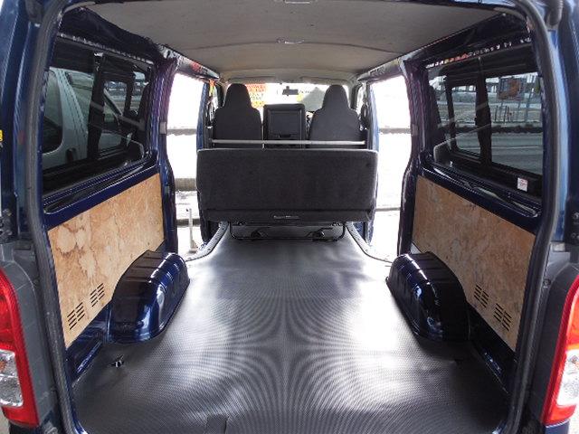 5ドアバン3.0DT DXロングGLパック 4WD(8枚目)